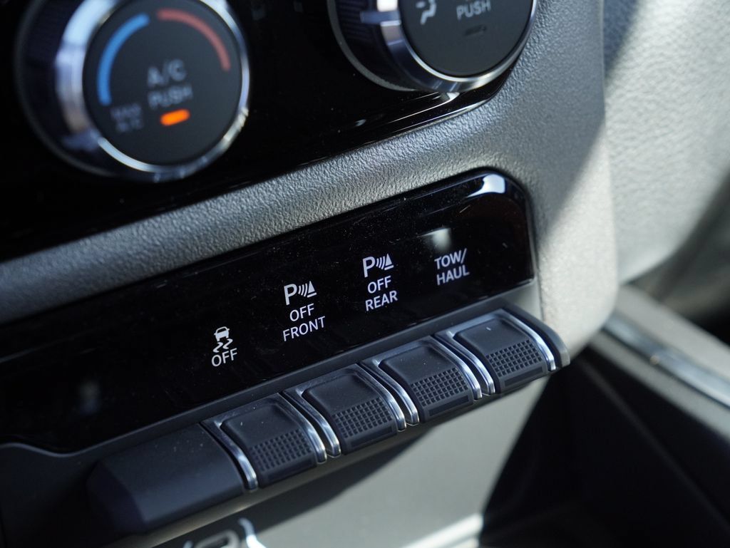 New 2026 RAM 1500 Big Horn AWD/4WD image 24
