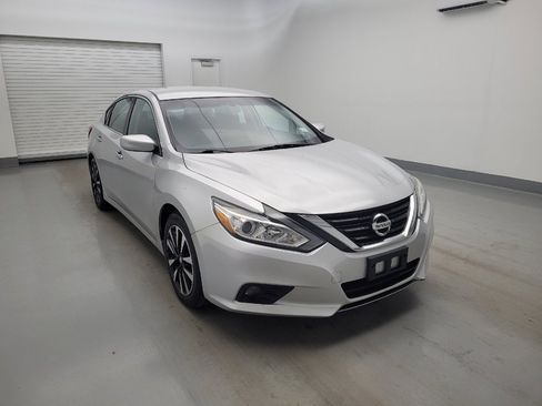 Used 2018 Nissan Altima 2.5 SV FWD image 13
