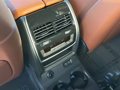 New 2027 BMW X7 xDrive40i image 20