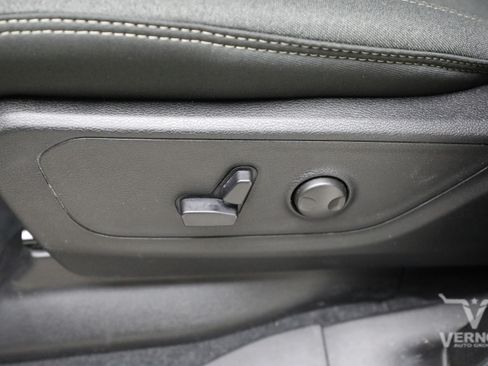 New 2026 RAM 1500 Big Horn AWD/4WD image 14