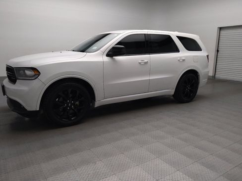 Used 2020 Dodge Durango SXT image 2