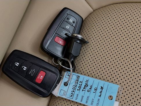 Used 2022 Toyota RAV4 Limited image 36