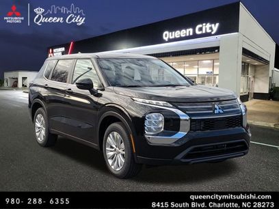 New 2026 Mitsubishi Outlander ES