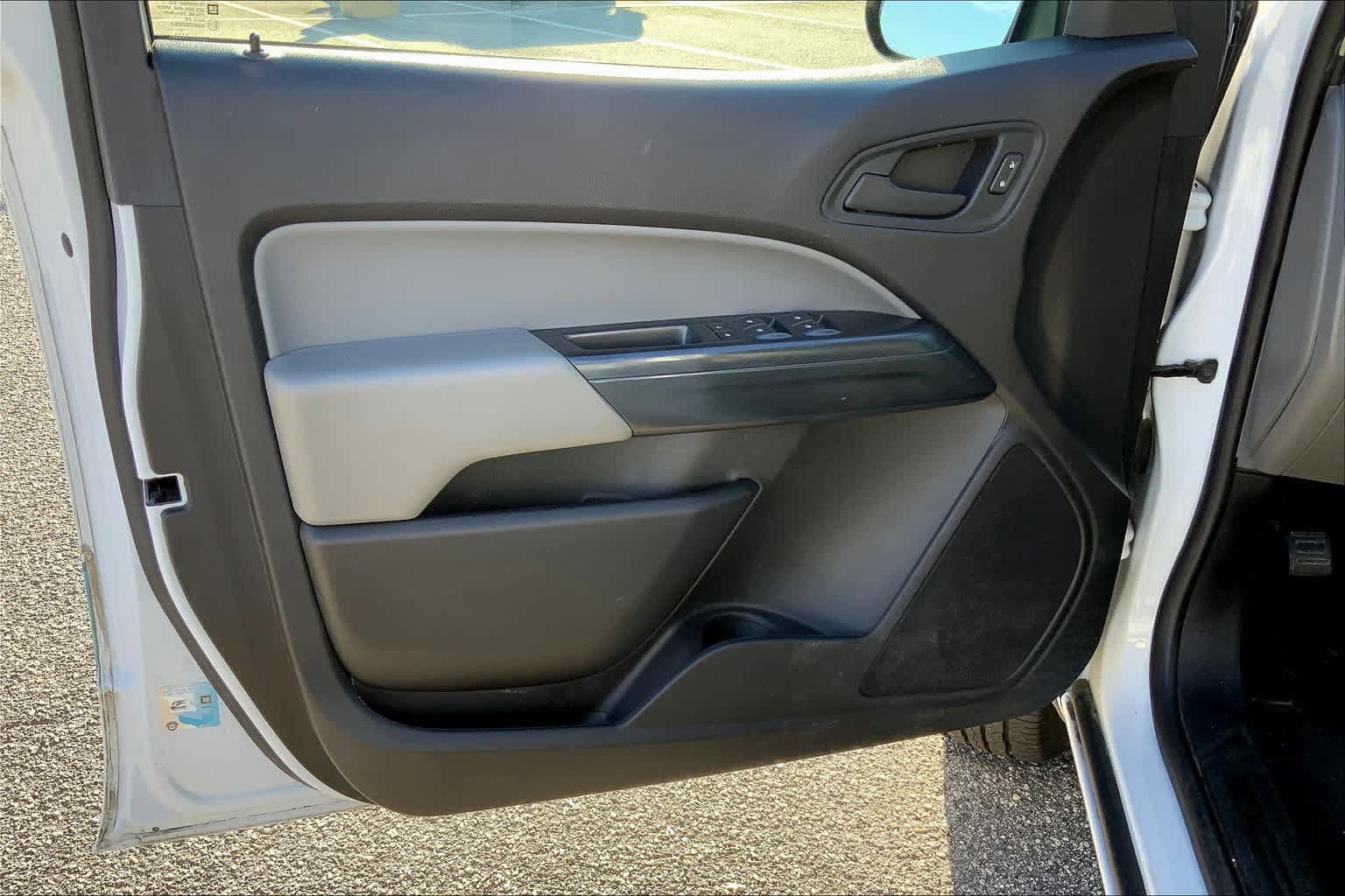 Used 2018 GMC Canyon 2WD Crew Cab image 22