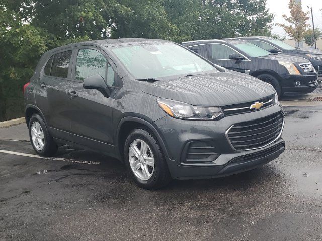 Used 2020 Chevrolet Trax LS w/ Tint and Cruise Package FWD image 32