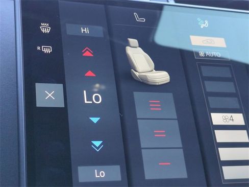 Used 2026 Land Rover Range Rover Evoque S image 23