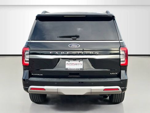 Used 2024 Ford Expedition Max Platinum AWD/4WD image 6
