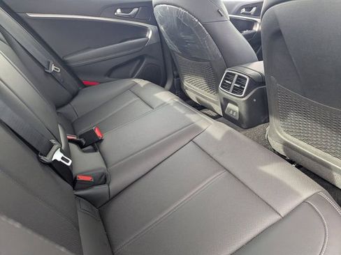 Used 2026 Genesis G70 2.5T RWD image 13