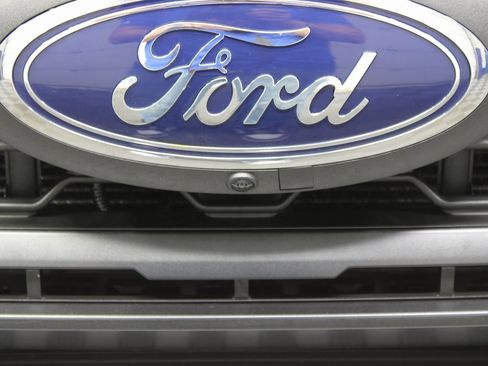 Used 2023 Ford F250 Lariat w/ Lariat Ultimate Package image 51