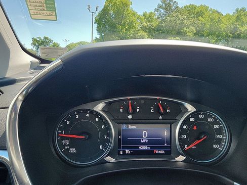 Used 2022 Chevrolet Equinox LT AWD/4WD image 16