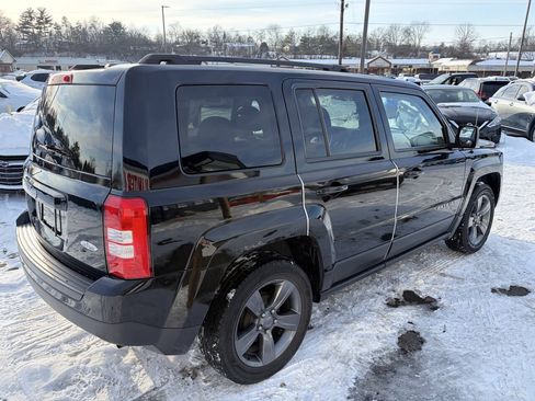 Used 2015 Jeep Patriot High Altitude FWD image 4