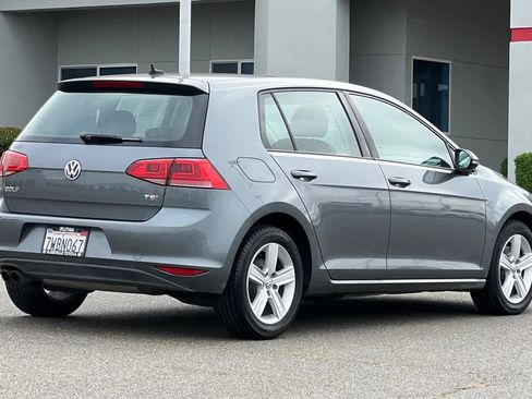 Used 2017 Volkswagen Golf Wolfsburg Edition image 2
