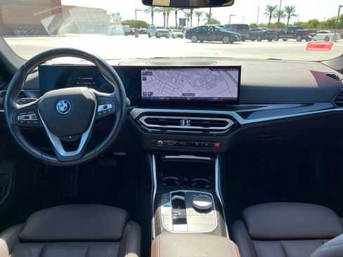Used 2023 BMW i4 eDrive40 w/ Premium Package RWD image 12
