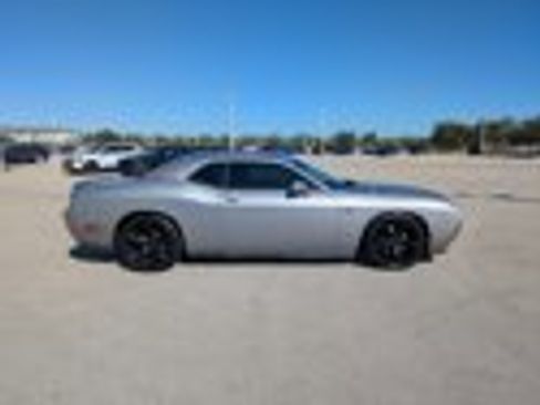 Used 2013 Dodge Challenger R/T Plus image 34