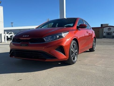 Used 2023 Kia Forte LXS w/ LXS Technology Package image 1