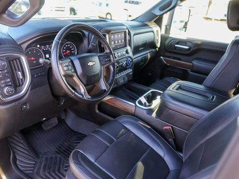 Used 2021 Chevrolet Silverado 2500 High Country w/ Z71 Off-Road Package image 13