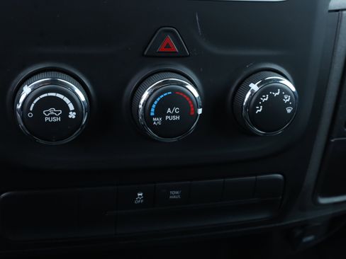 Used 2022 RAM 1500 Tradesman image 11