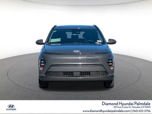 New 2025 Hyundai Kona SEL image 2