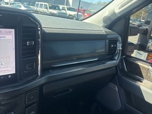 Used 2024 Ford F350 Lariat w/ FX4 Off-Road Package image 7