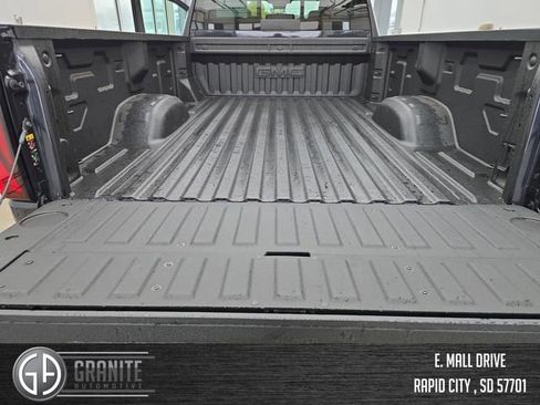 New 2026 GMC Sierra 3500 Denali w/ Denali Reserve Package image 23