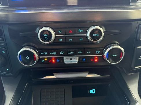 Used 2025 Ford F350 Lariat w/ FX4 Off-Road Package image 22