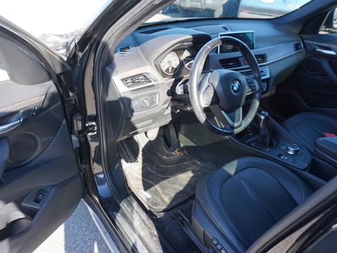 Used 2017 BMW X1 xDrive28i image 6