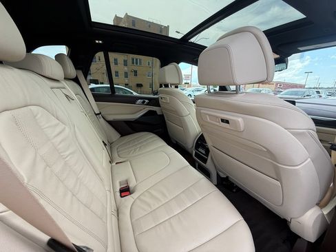 Used 2019 BMW X5 xDrive40i w/ Premium Package 2 AWD/4WD image 35