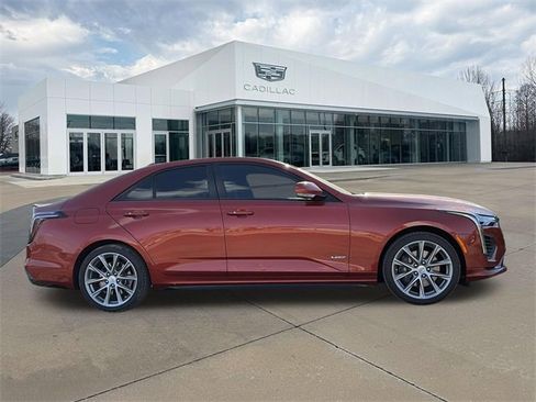 Used 2020 Cadillac CT4 V w/ Climate Package image 2