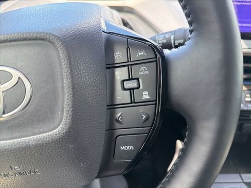Used 2024 Toyota Prius XLE FWD image 26