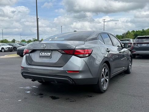 Used 2023 Nissan Sentra SV FWD image 5