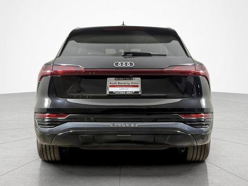 Used 2024 Audi Q8 e-tron Premium Plus w/ Premium Plus Package AWD/4WD image 4