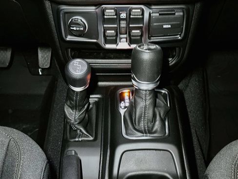 New 2026 Jeep Wrangler Unlimited Sport AWD/4WD image 10