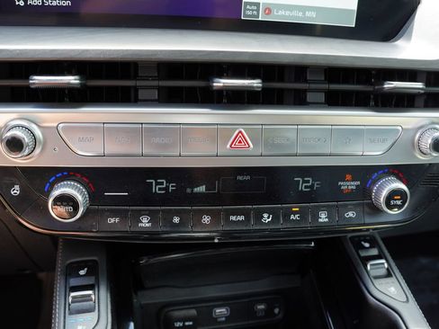 Certified 2024 Kia Telluride EX X-Line AWD/4WD image 29