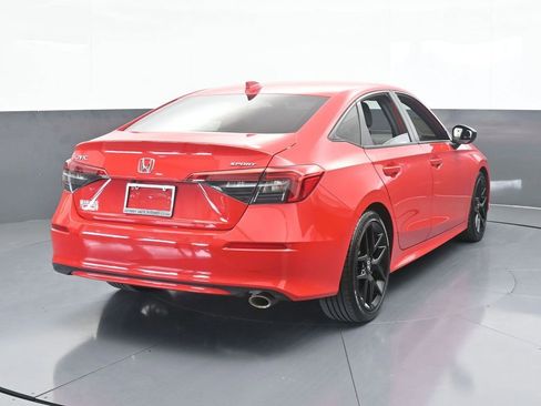 Used 2024 Honda Civic Sport image 5