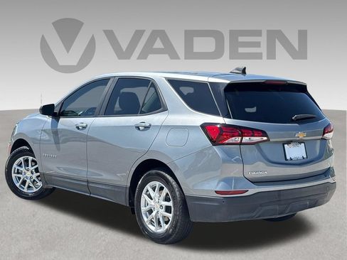 Used 2024 Chevrolet Equinox LS w/ LS Convenience Package FWD image 20