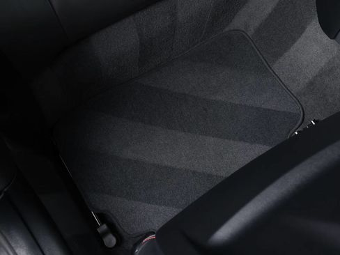 Used 2011 BMW M3 Coupe image 85