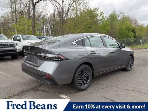 New 2026 Nissan Sentra SV w/ SV Convenience Package FWD image 9