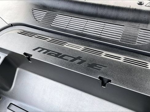 Used 2025 Ford Mustang Mach-E GT AWD/4WD image 32