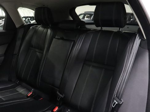 Used 2018 Land Rover Range Rover Velar S image 21