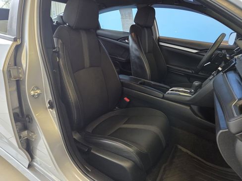 Used 2020 Honda Civic Sport image 21