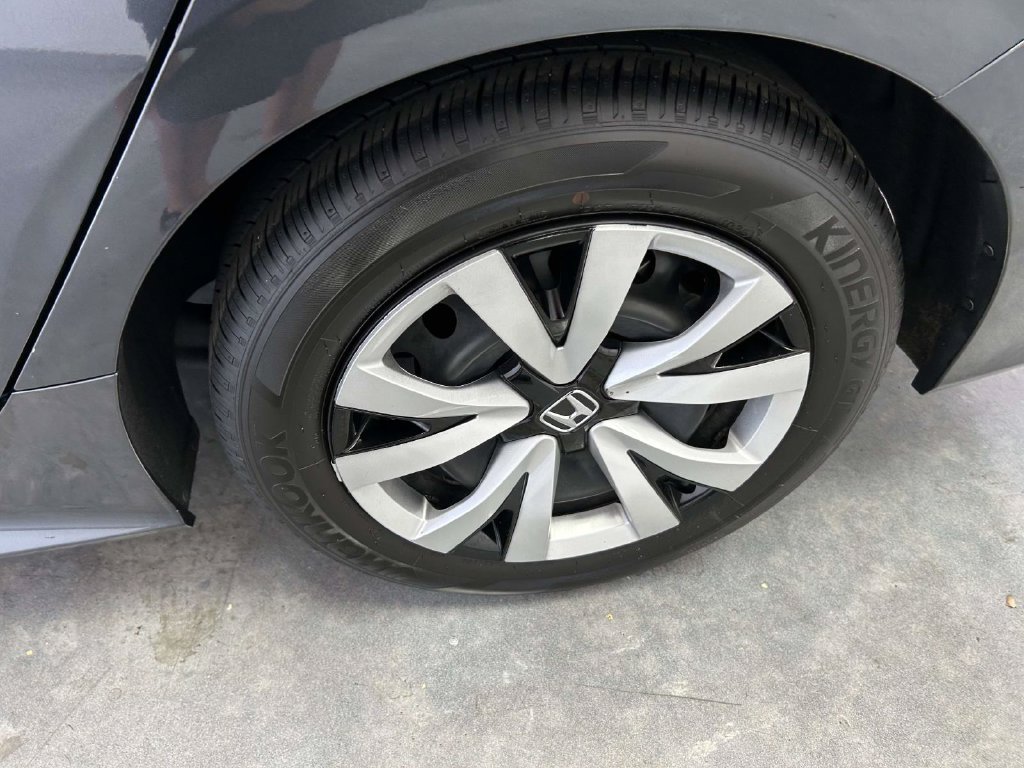 Used 2025 Honda Civic LX image 9