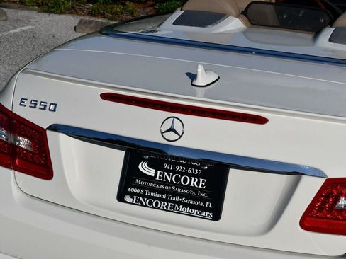 Used 2012 Mercedes-Benz E 550 Cabriolet w/ Appearance Pkg image 10