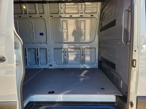 Certified 2024 Mercedes-Benz Sprinter 3500 image 31