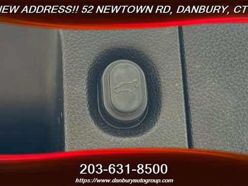 Used 2019 GMC Yukon XL SLT AWD/4WD image 33