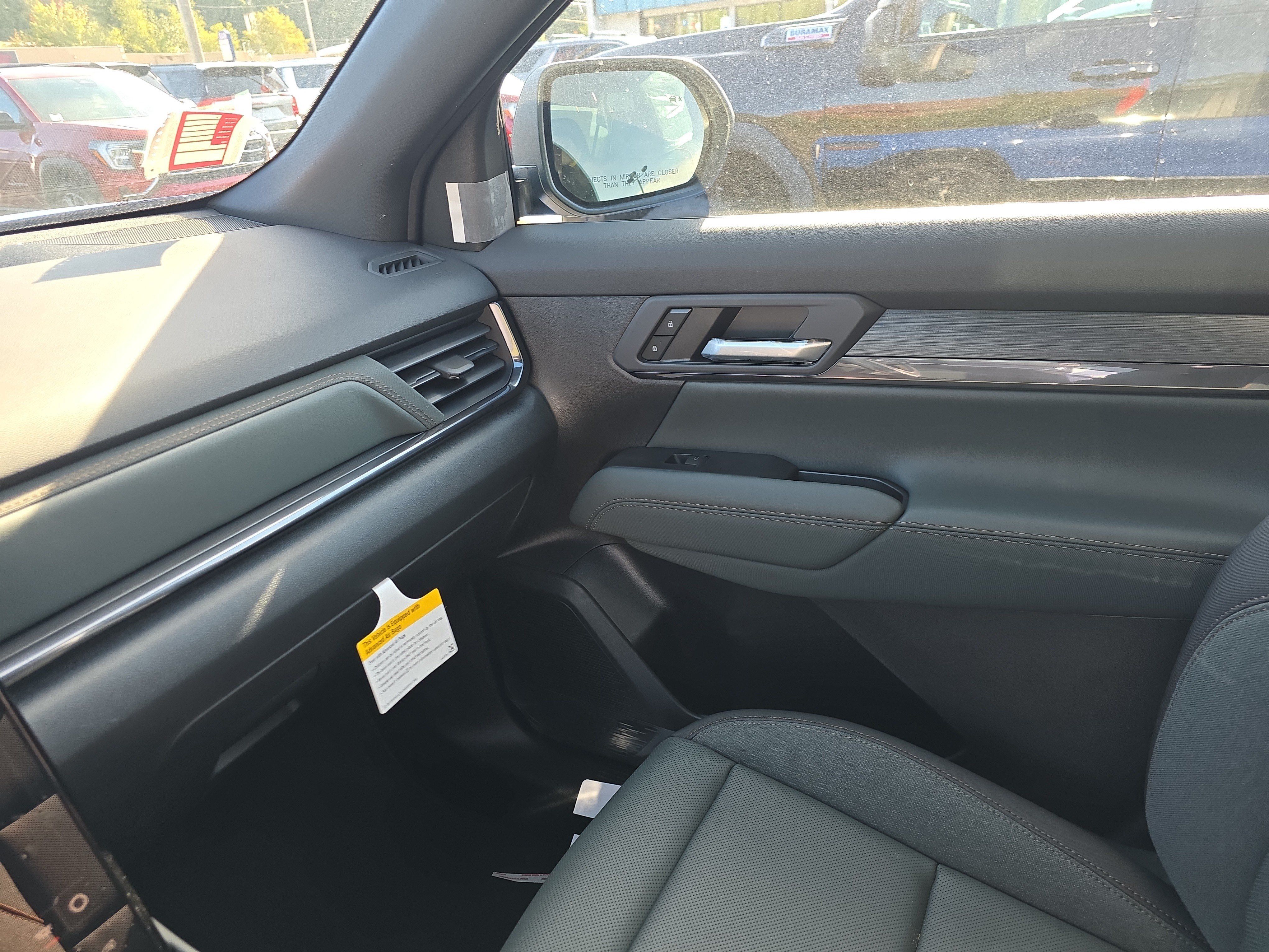 New 2027 GMC Terrain AT4 w/ Convenience Package III AWD/4WD image 39