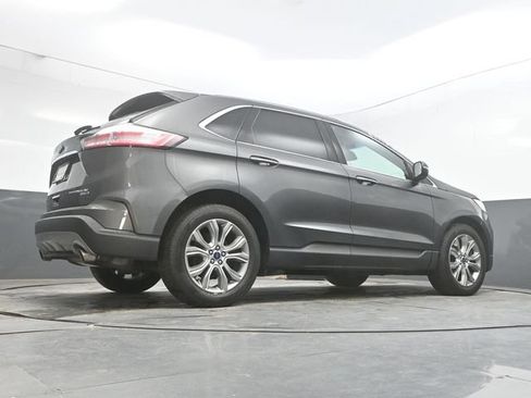 Used 2019 Ford Edge Titanium w/ Cold Weather Package AWD/4WD image 35