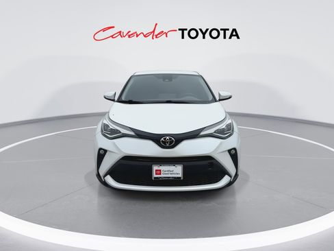 Used 2022 Toyota C-HR Limited FWD image 3