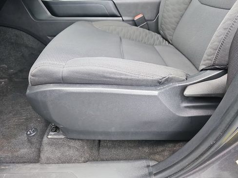Used 2023 Toyota Tundra SR5 w/ SR5 Convenience Package AWD/4WD image 18