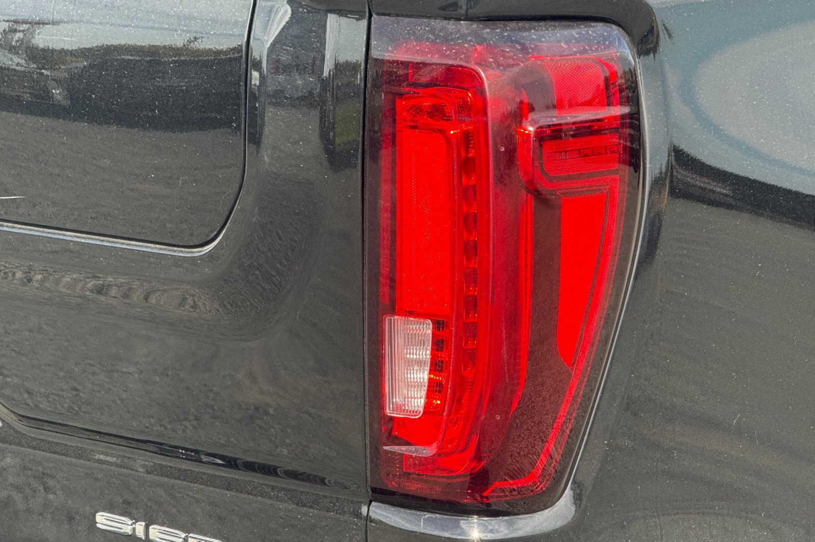 Used 2021 GMC Sierra 1500 Denali w/ Denali Ultimate Package AWD/4WD image 49