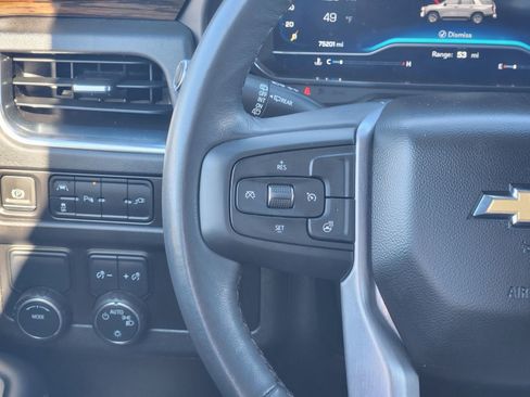 Used 2022 Chevrolet Suburban Premier image 27